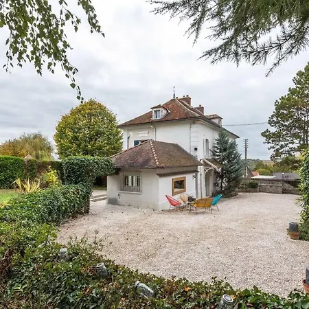 Standing In Disneyland Chalifert